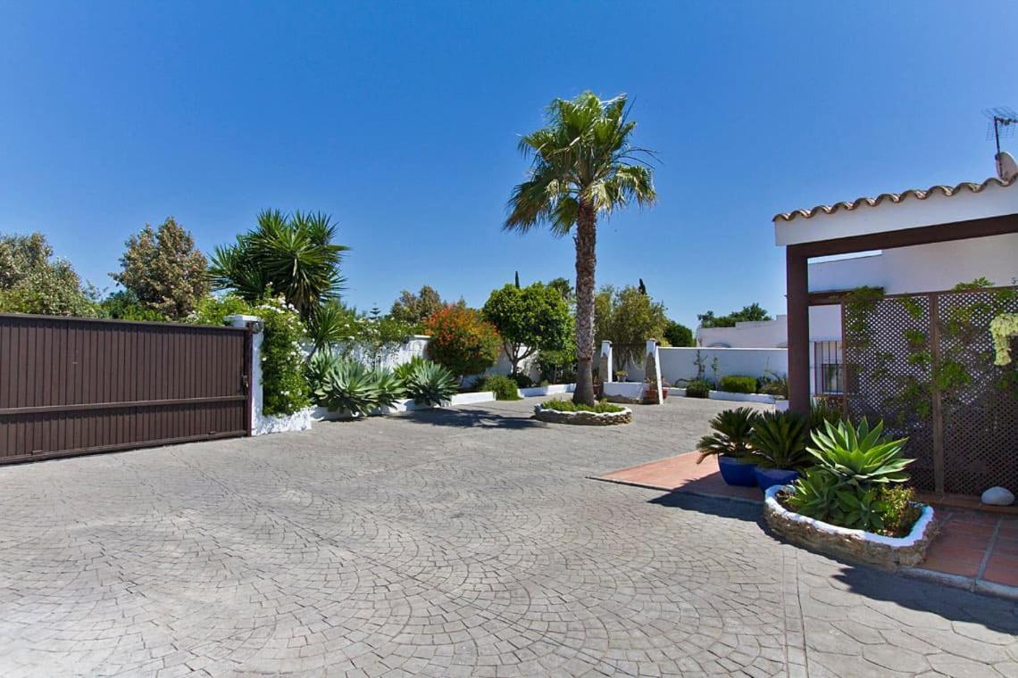 Espectacular Con Piscina En Conil Cl-5c Villa Cádiz