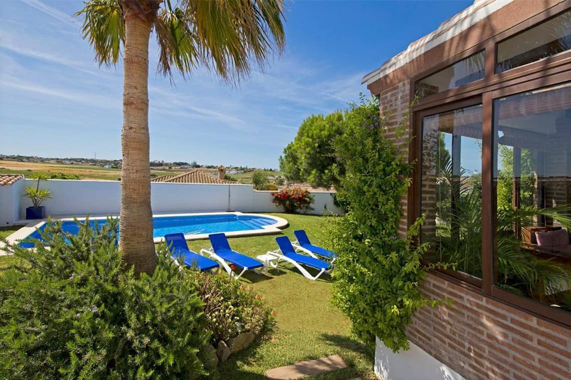 Espectacular Con Piscina En Conil Cl-5c Villa Cádiz